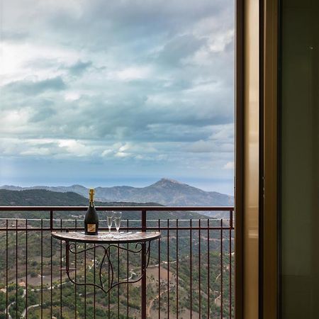Casa Vacanze Dell'Angelo San Mauro Castelverde Exteriér fotografie